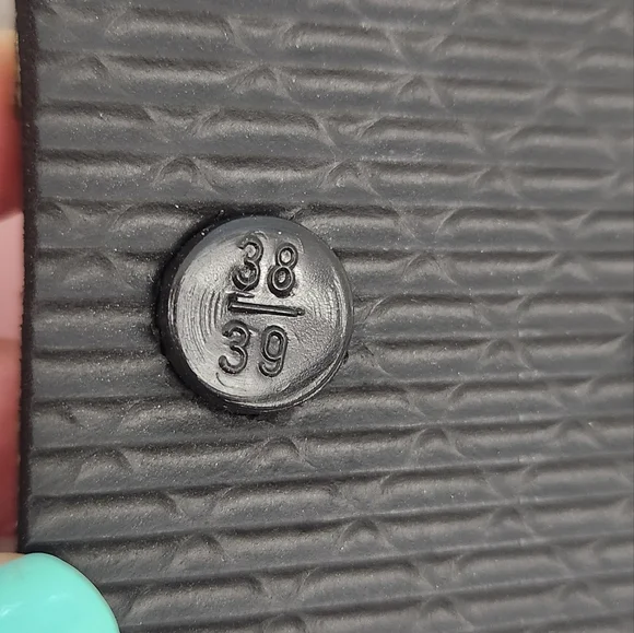 Juicy Couture Cherry Flip Flops with Rhinestone Trim  Size 9 (38/39) - Picture 14 of 14